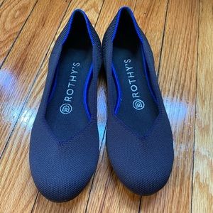 Brand New Rothy’s Flat (shale)